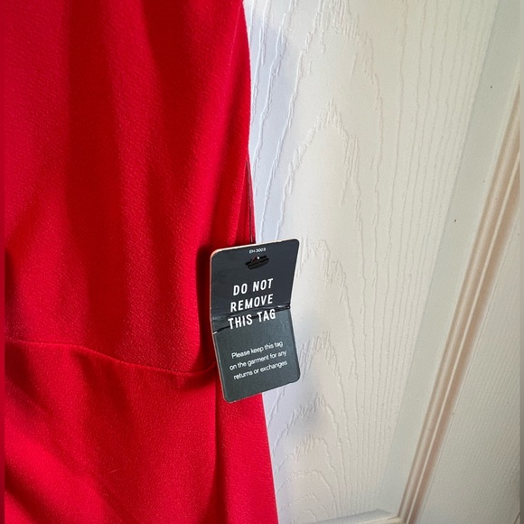 NWT Express Halter Neck Twist Front Mini Dress Women’s Size Medium - Picture 6 of 10